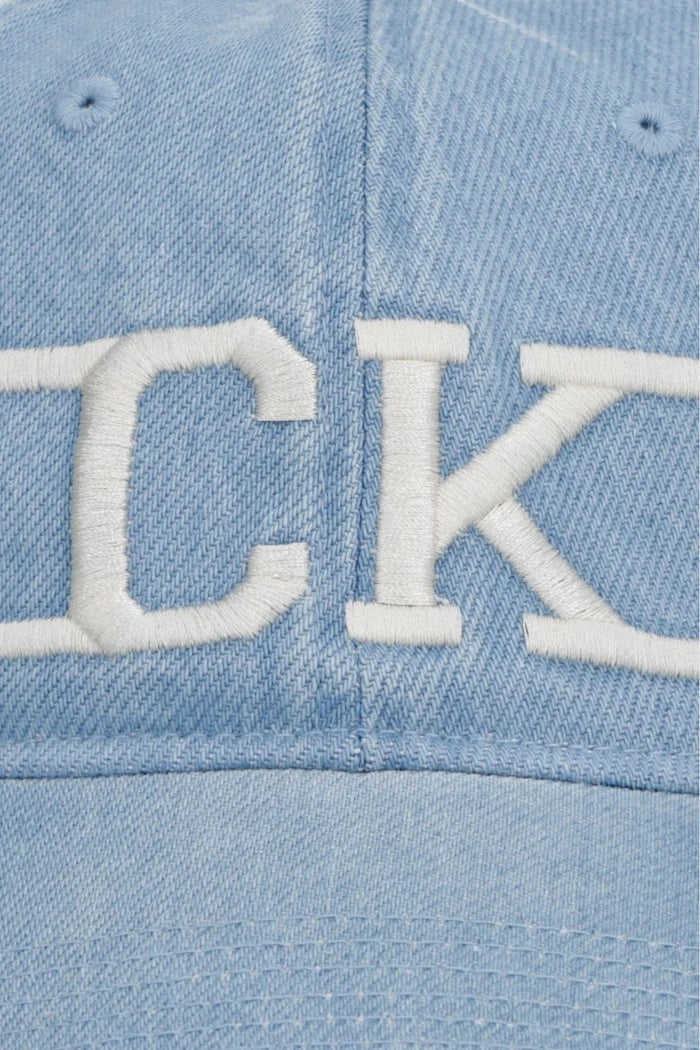 Calvin Klein бейзболна шапка от памук