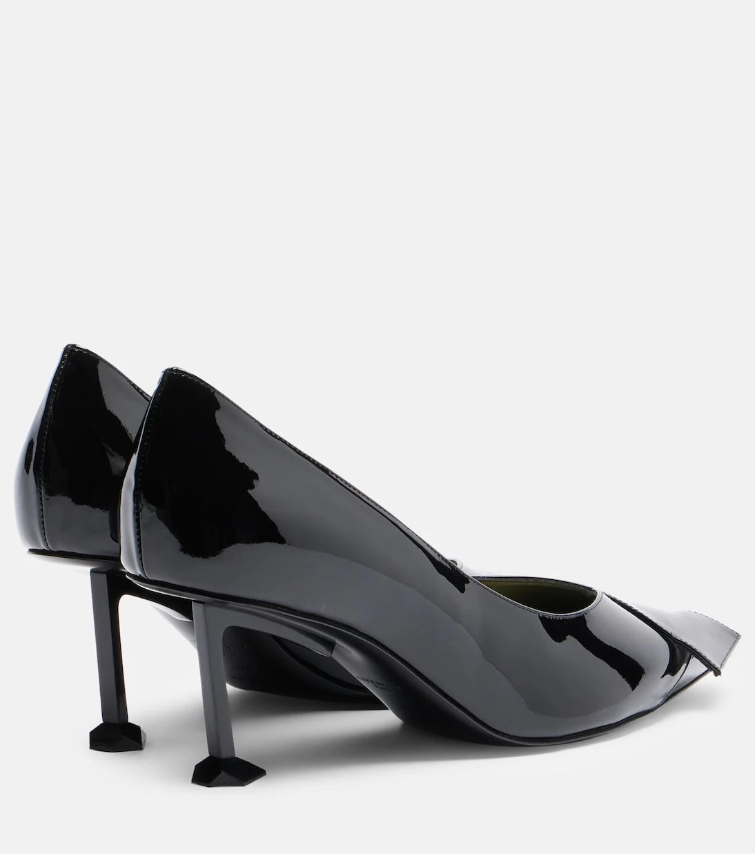 Givenchy - Patent leather pumps