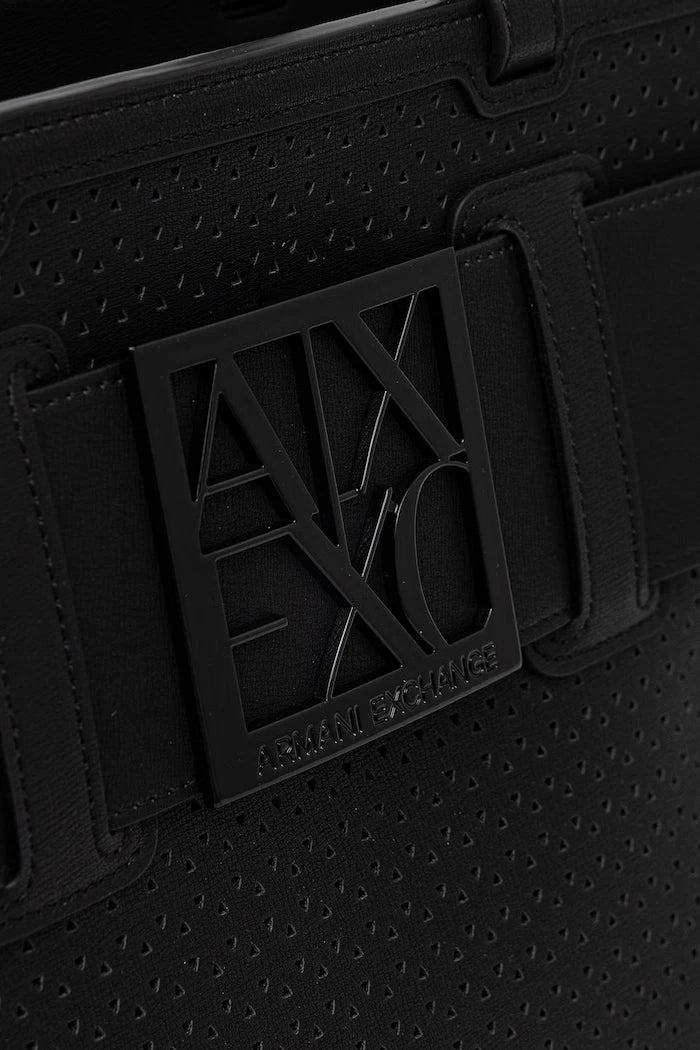 Armani Exchange kadın crossbody çanta