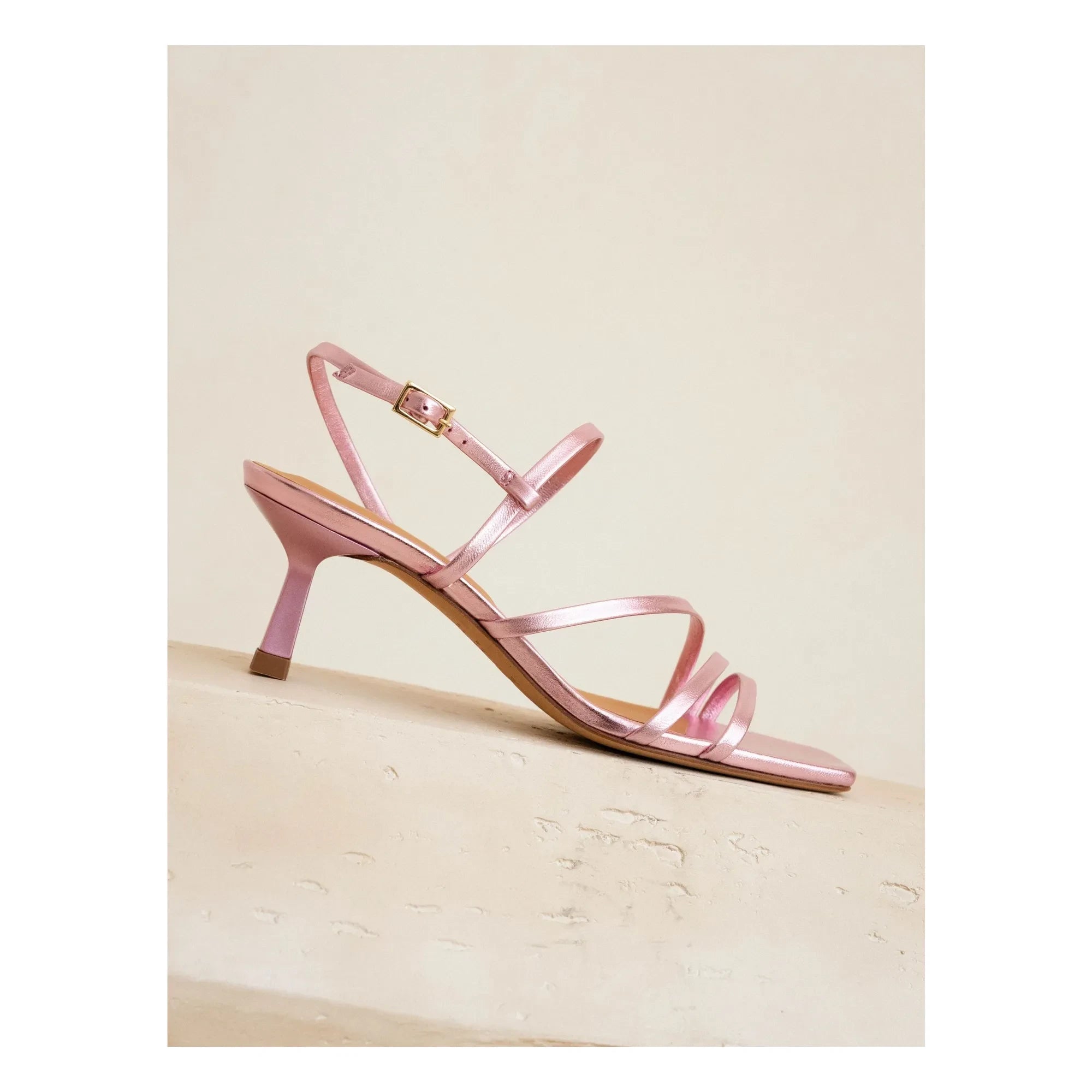 Bobbies - Alix Laminé leather sandals | Pink