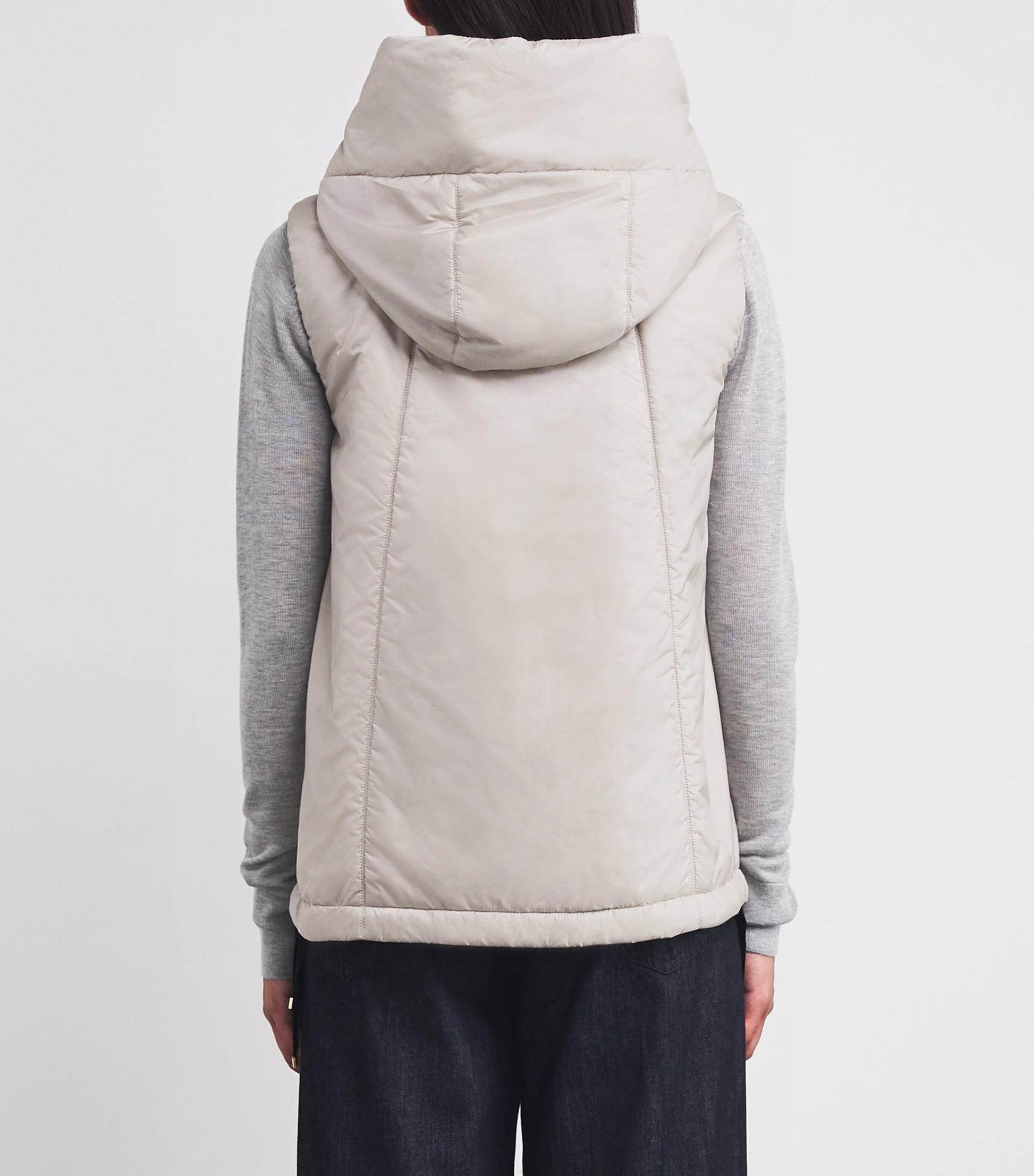 Max Mara Beige The Cube Quilted Gilet