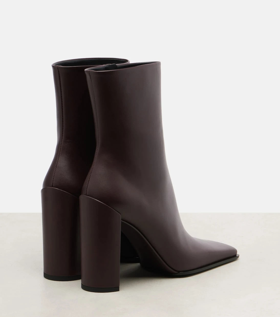 Alaïa - Leather ankle boots