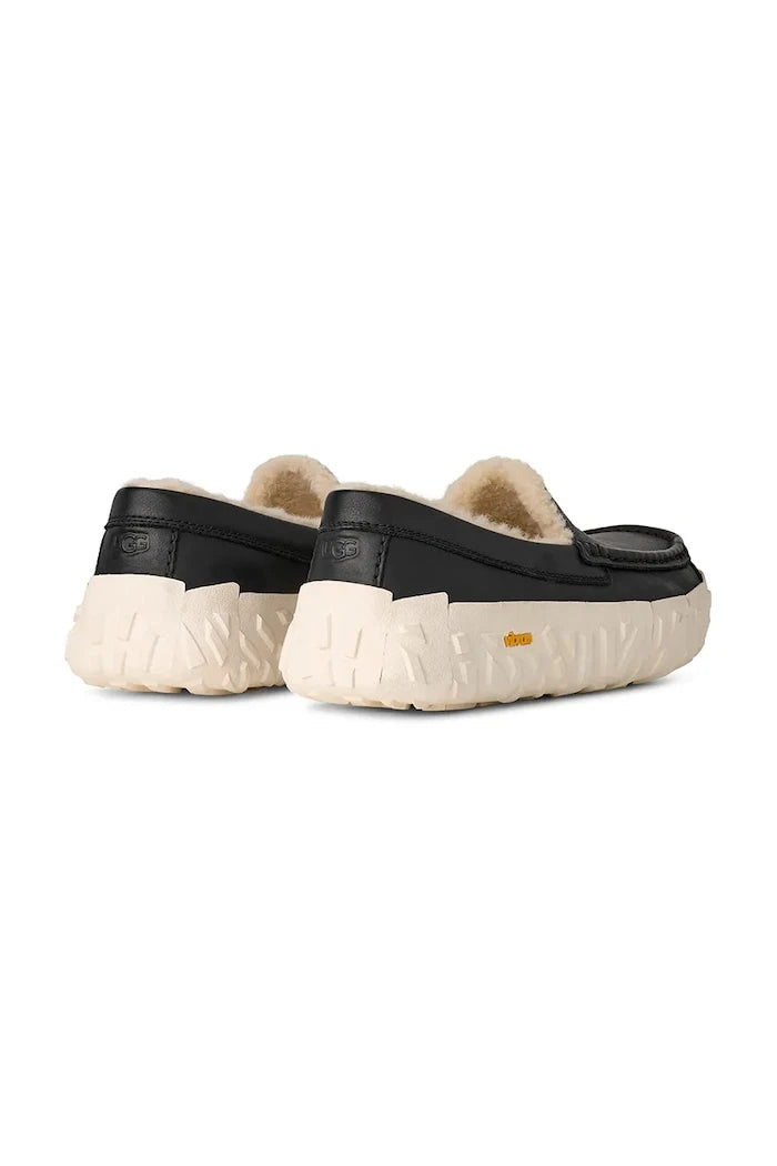 Кожени мокасини UGG Ascot Wrap Tech Noir