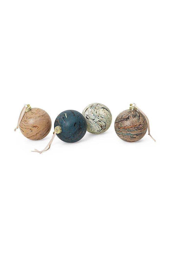 ferm LIVING Marble Baubles L Noel Ağacı Süs Seti (4 Adet)
