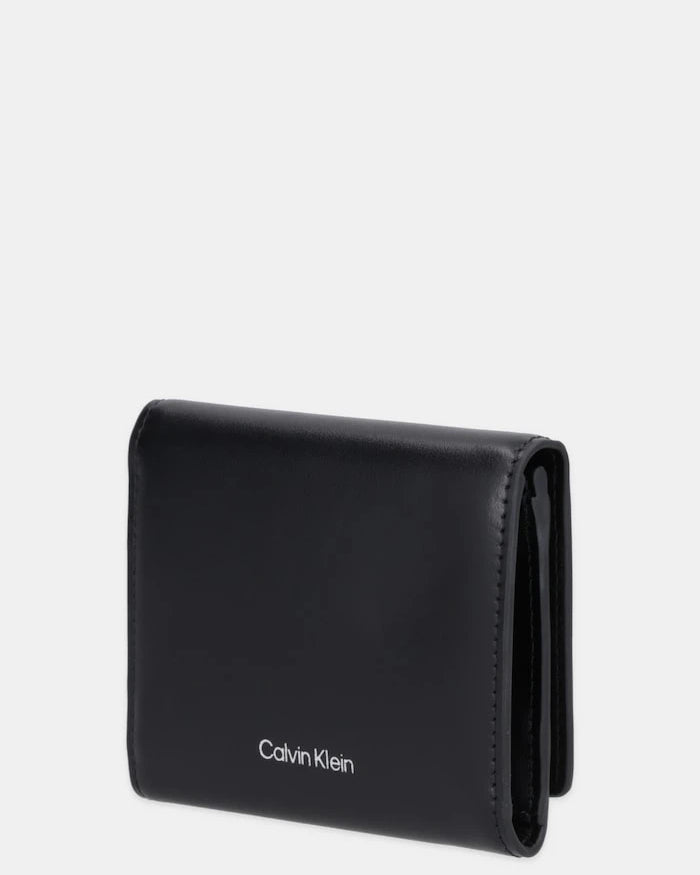 Кожен портфейл Calvin Klein
