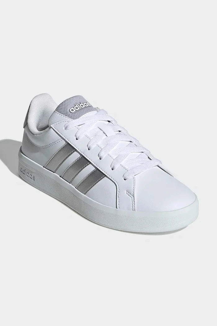 Детски маратонки adidas GRAND COURT 3.0