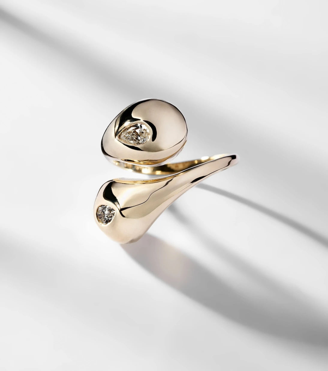 Mateo - Water Droplet 14kt gold ring with diamonds