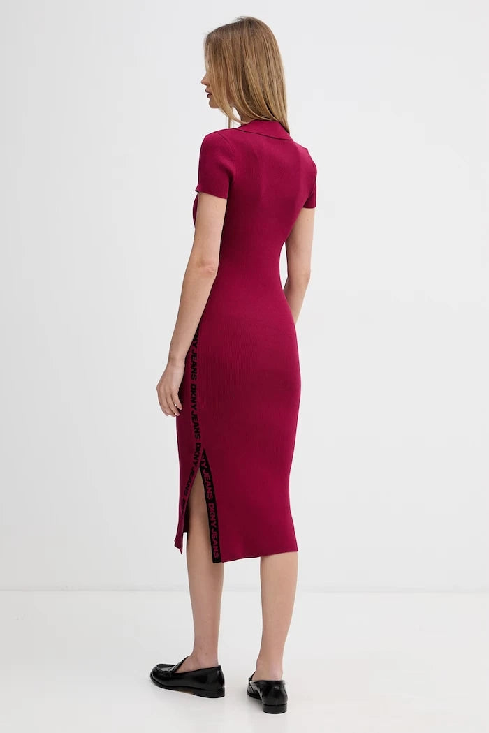 DKNY vücuda oturan elbise