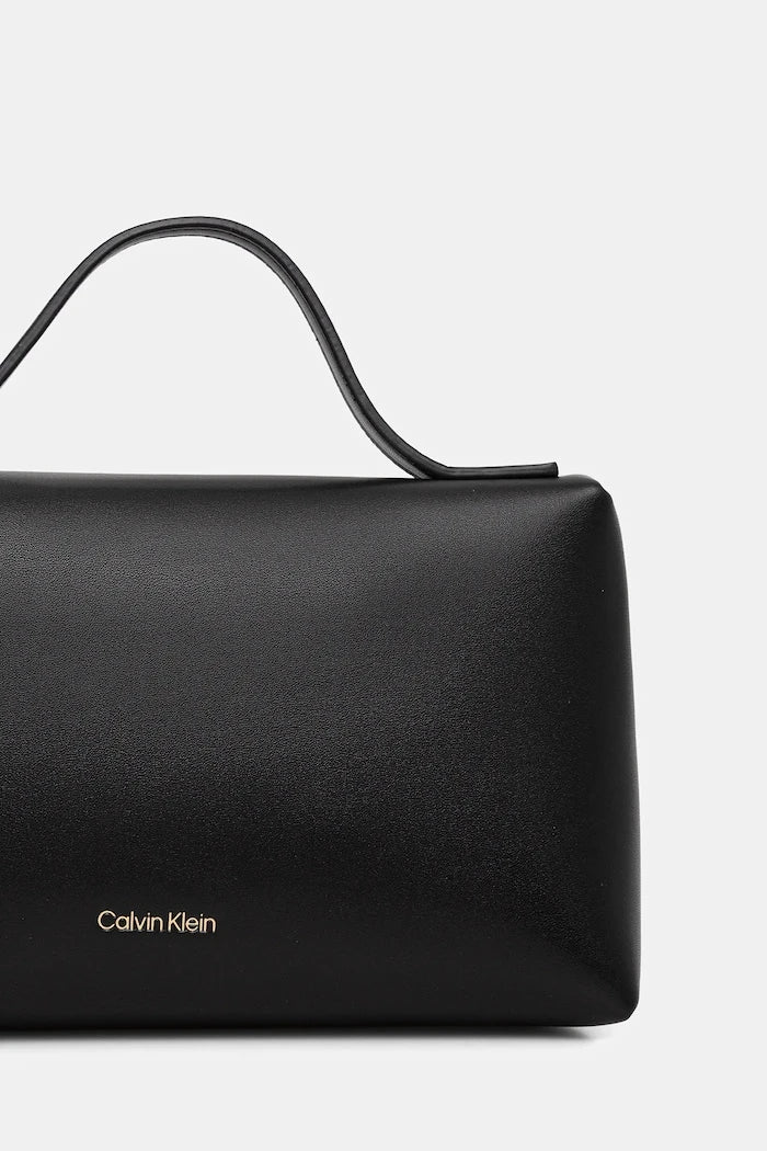Calvin Klein Kozmetik Çantası