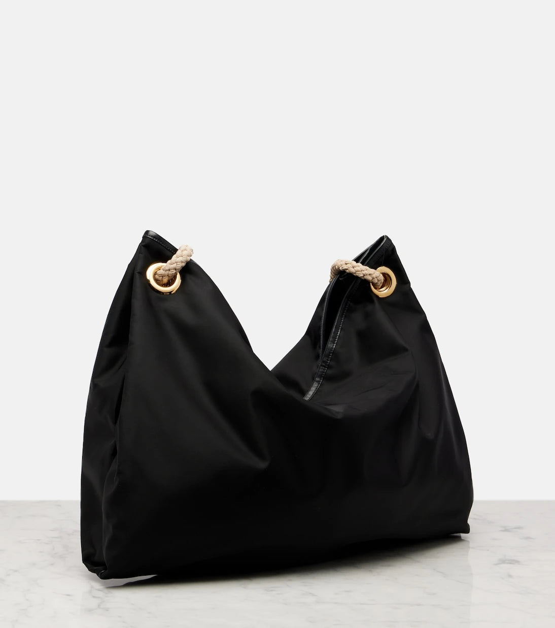 برادا - حقيبة كتف Prada Marinier الكبيرة من النايلون المعاد تدويره
