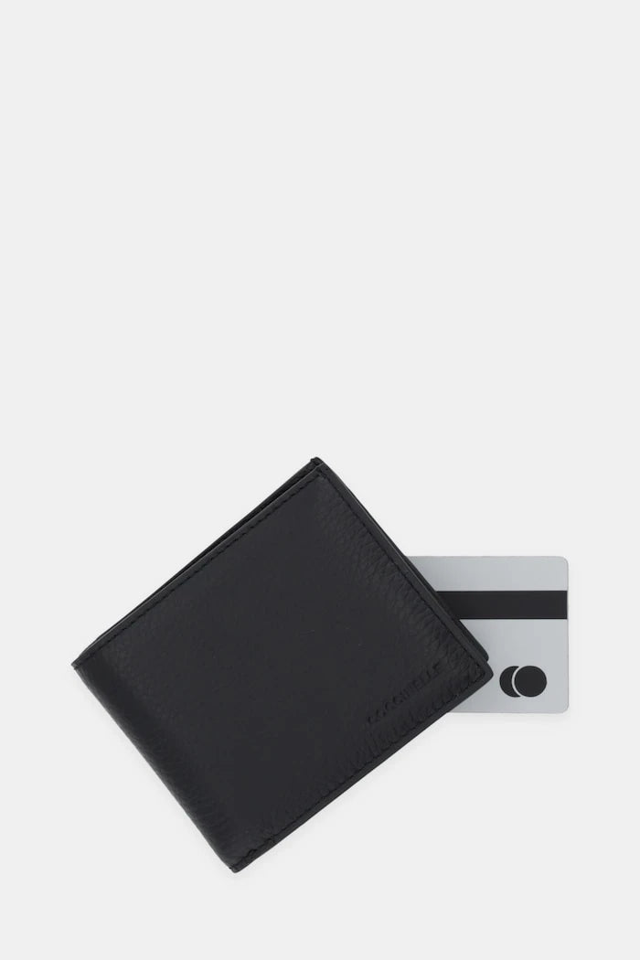 Coccinelle портфейл от кожа SOFT