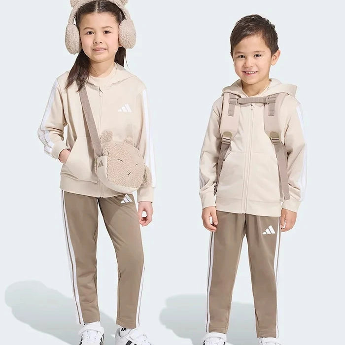 adidas спортен анцуг за деца