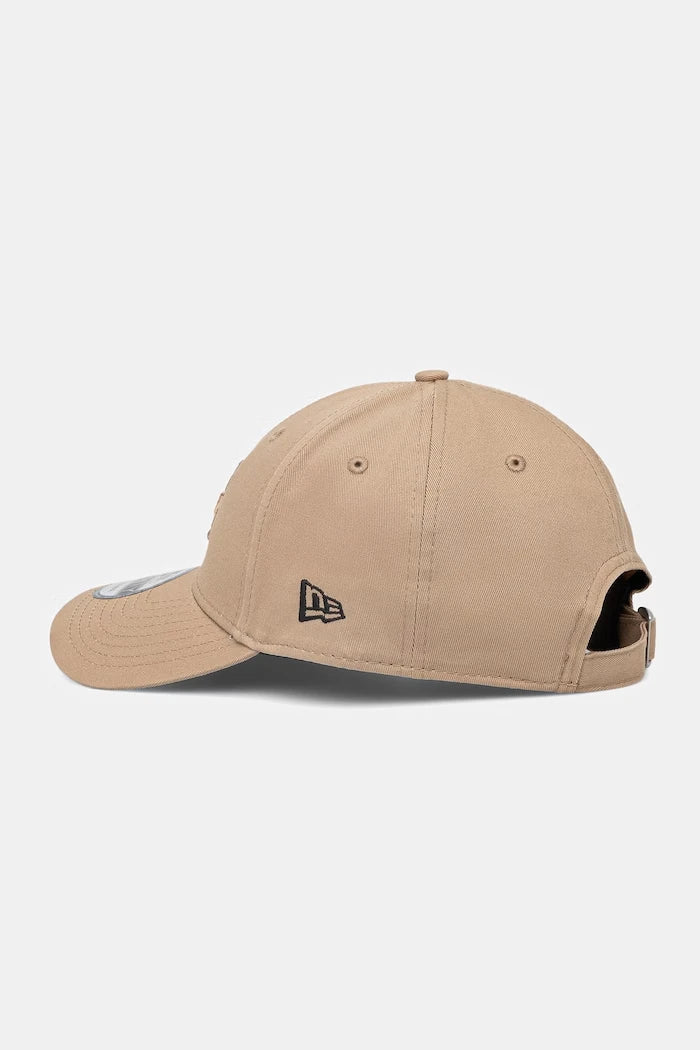 New Era OUTLINE 9FORTY® Pamuklu Vizörlü Şapka