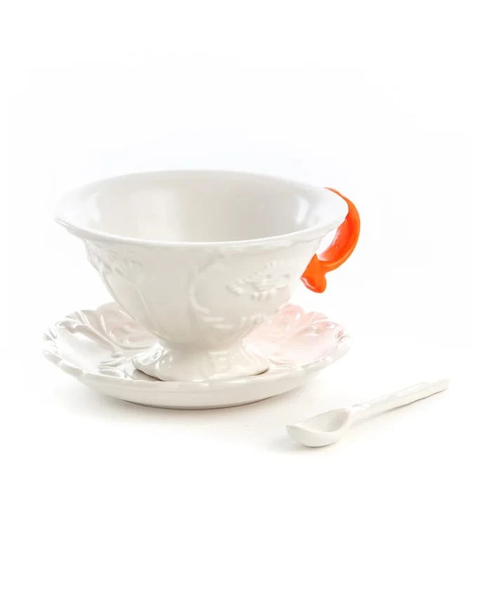 Seletti porselen fincan ve tabak