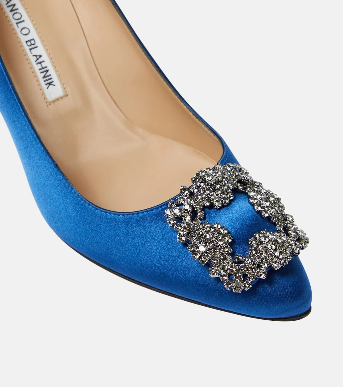 Manolo Blahnik - Hangisi 90 embellished satin pumps