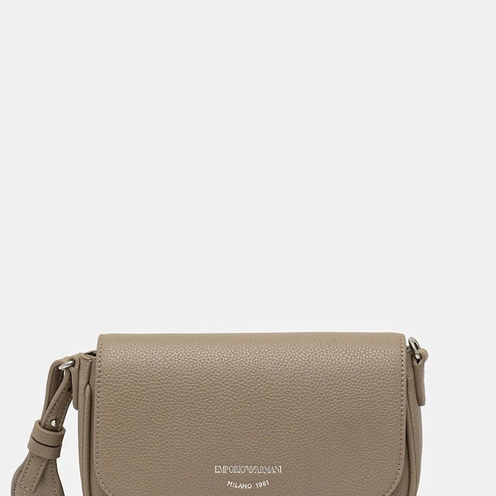 Emporio Armani kadın crossbody çanta