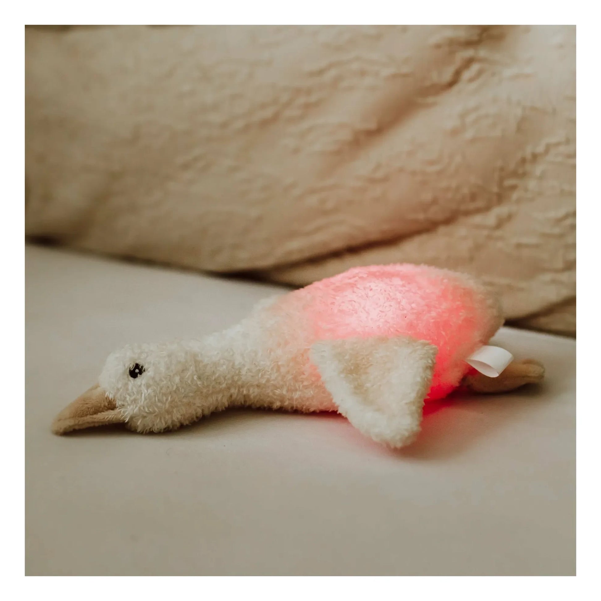 Flow - Liva nightlight plush | Ecru