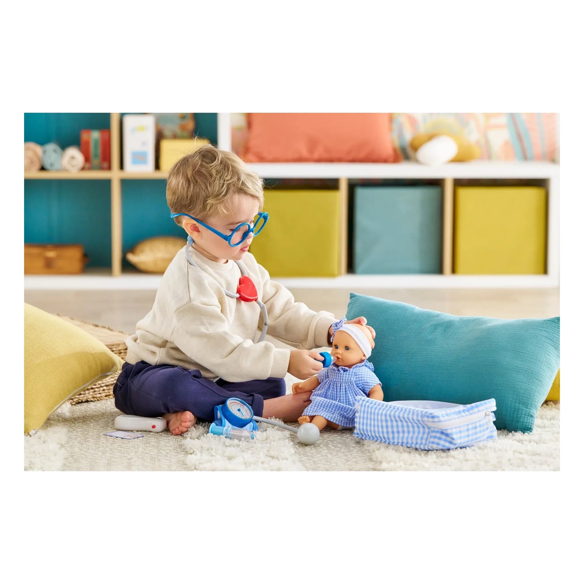 Corolle - Doctor's case and accessories for dolls 30 cm | Light blue