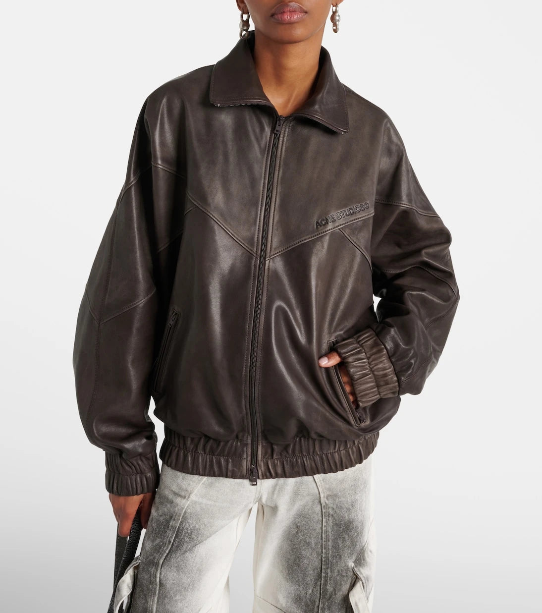 Acne Studios - سترة ليثي الجلدية منفوخة