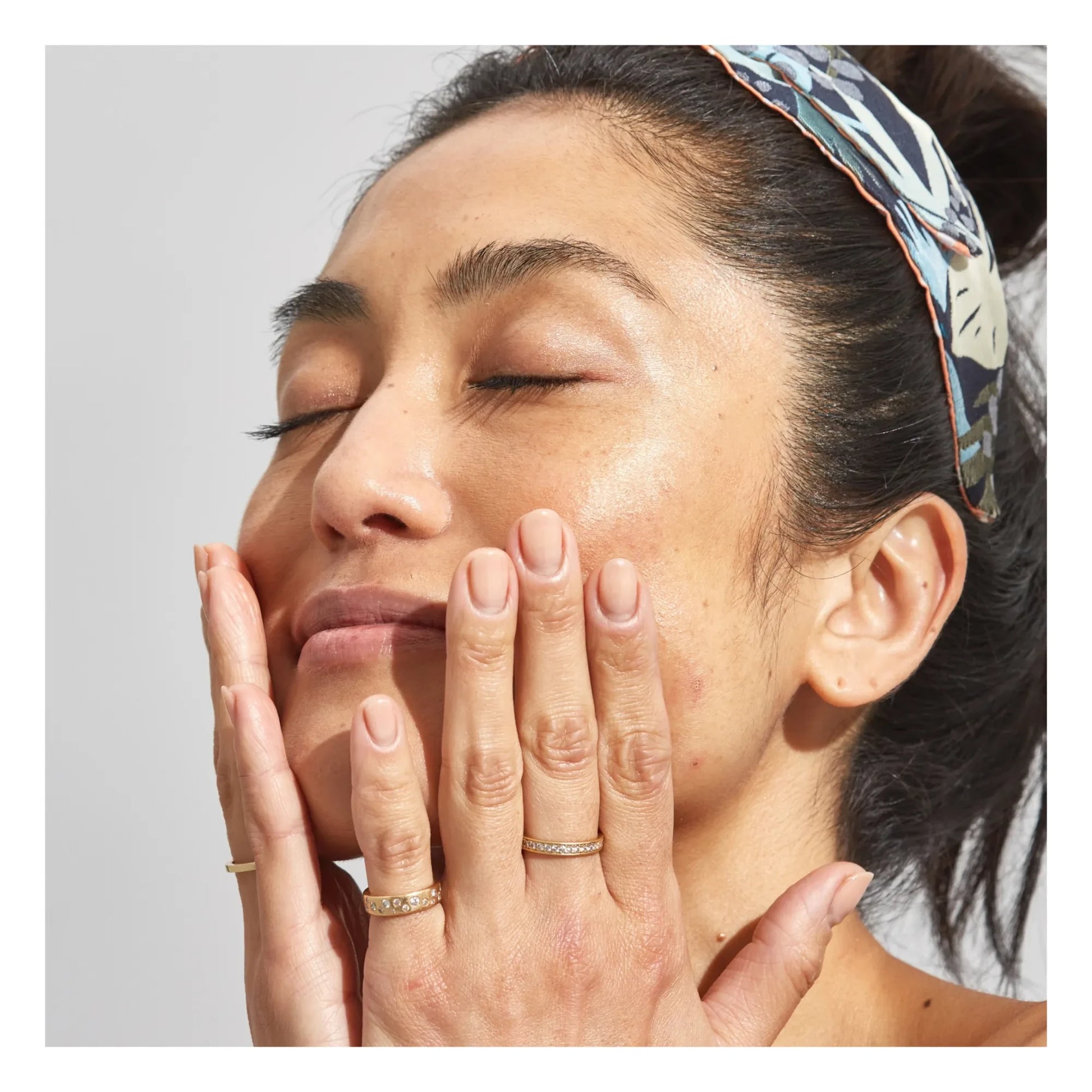 Pai Skincare - The Impossible Glow Highlighting Drops - Rose Gold