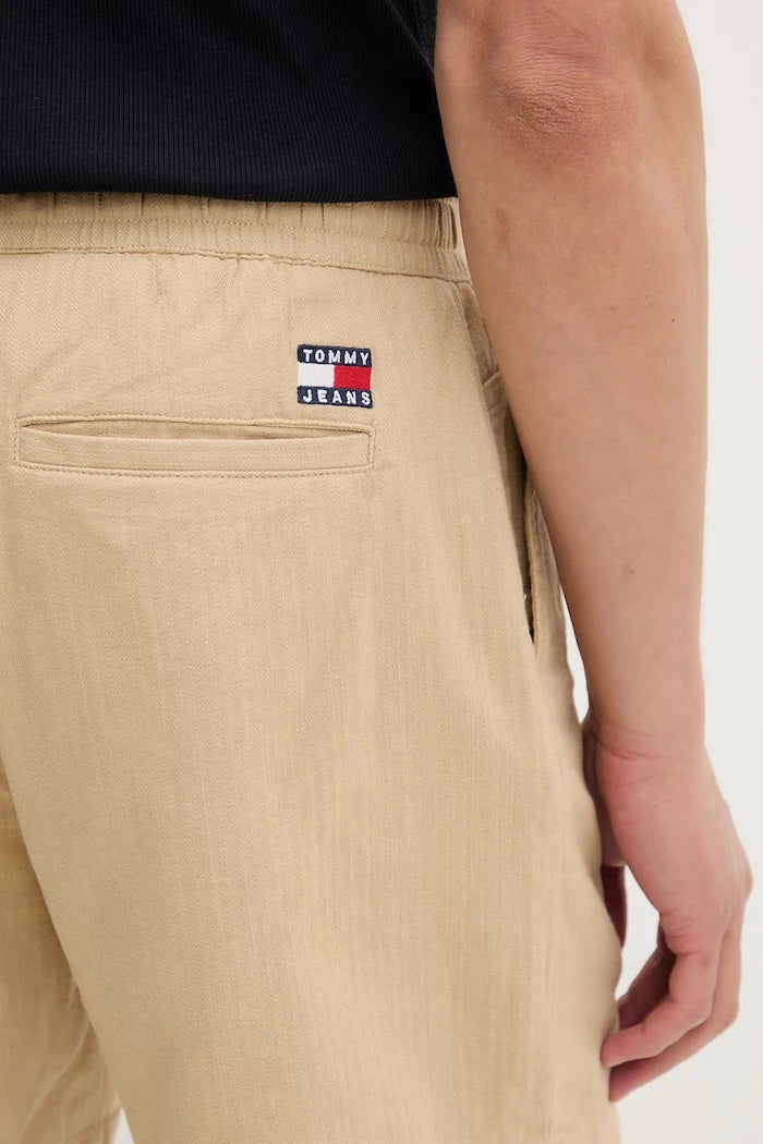 Tommy Jeans erkek kısa şort, keten karışımlı