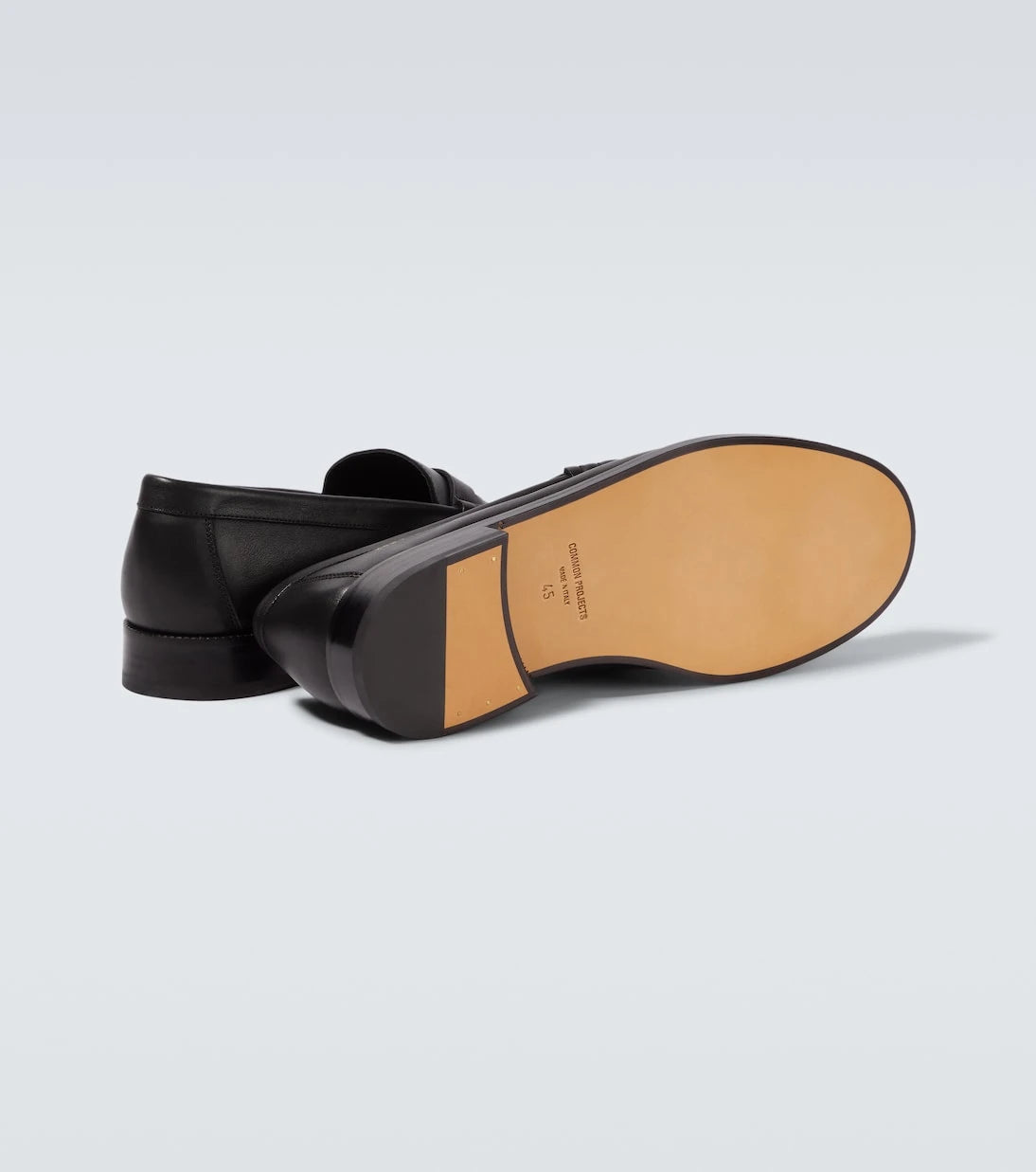 Common Projects - حذاء لوفر جلدي