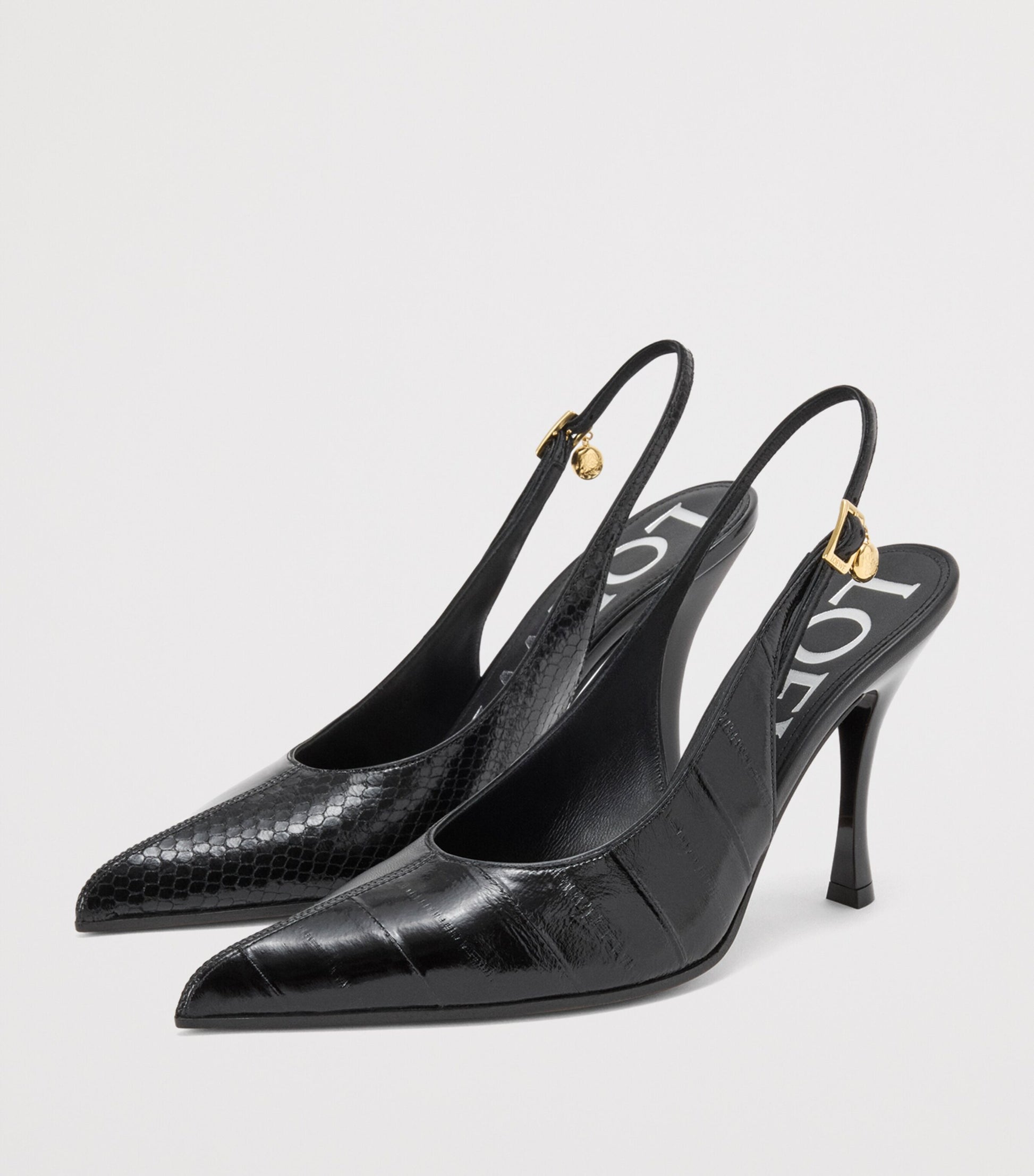 LOEWE Leather New Comic Slingback Pumps 90