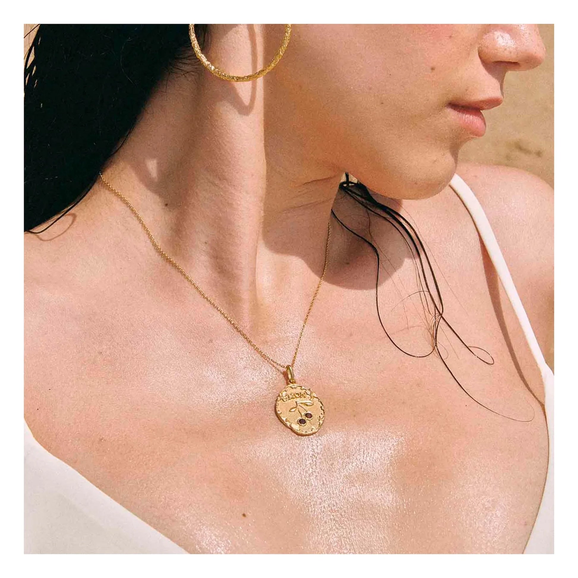 Alhaja - Amor Fati necklace | Gold