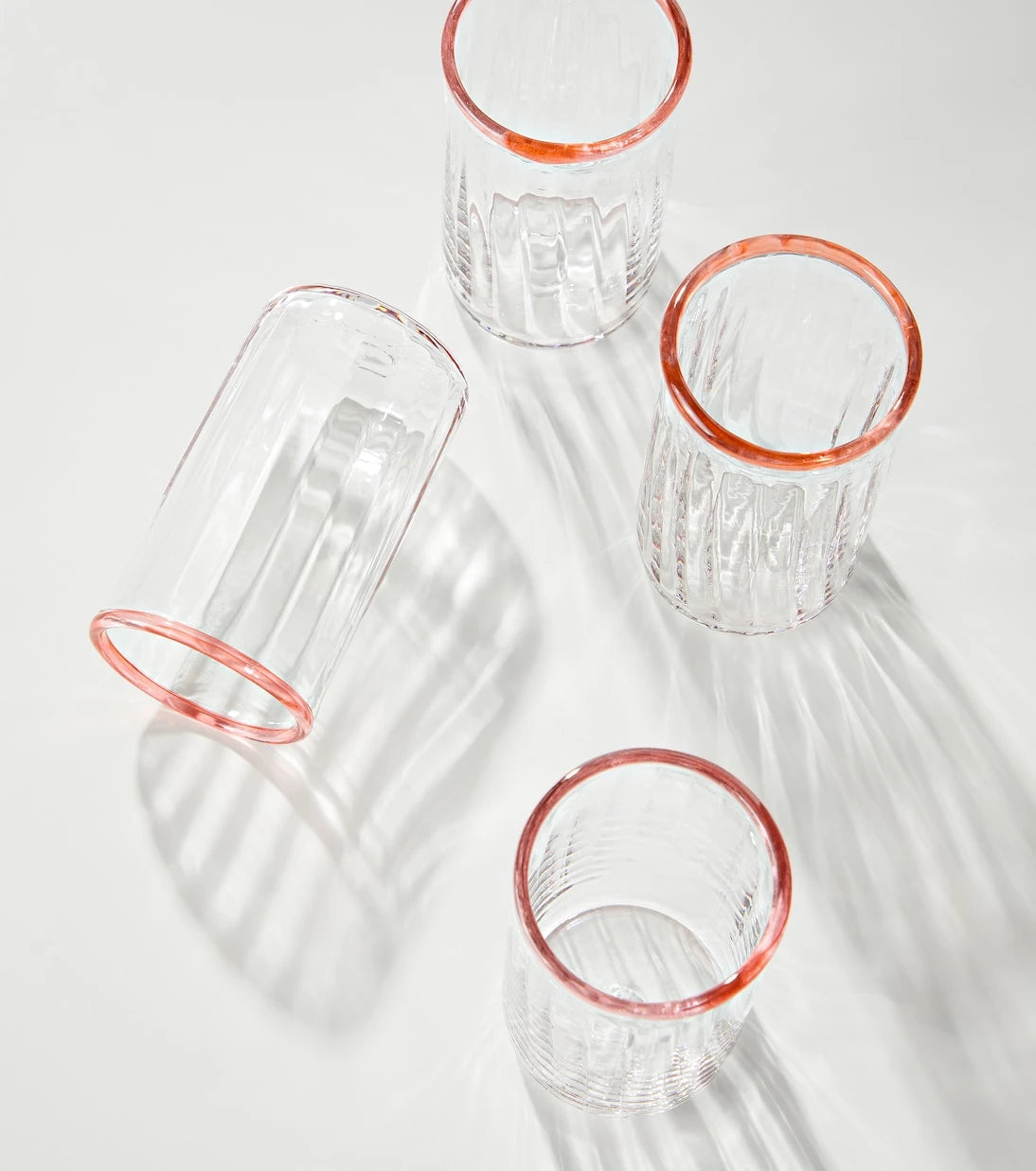 Akua Objects - بيتر سمول طقم أكواب من 4 قطع