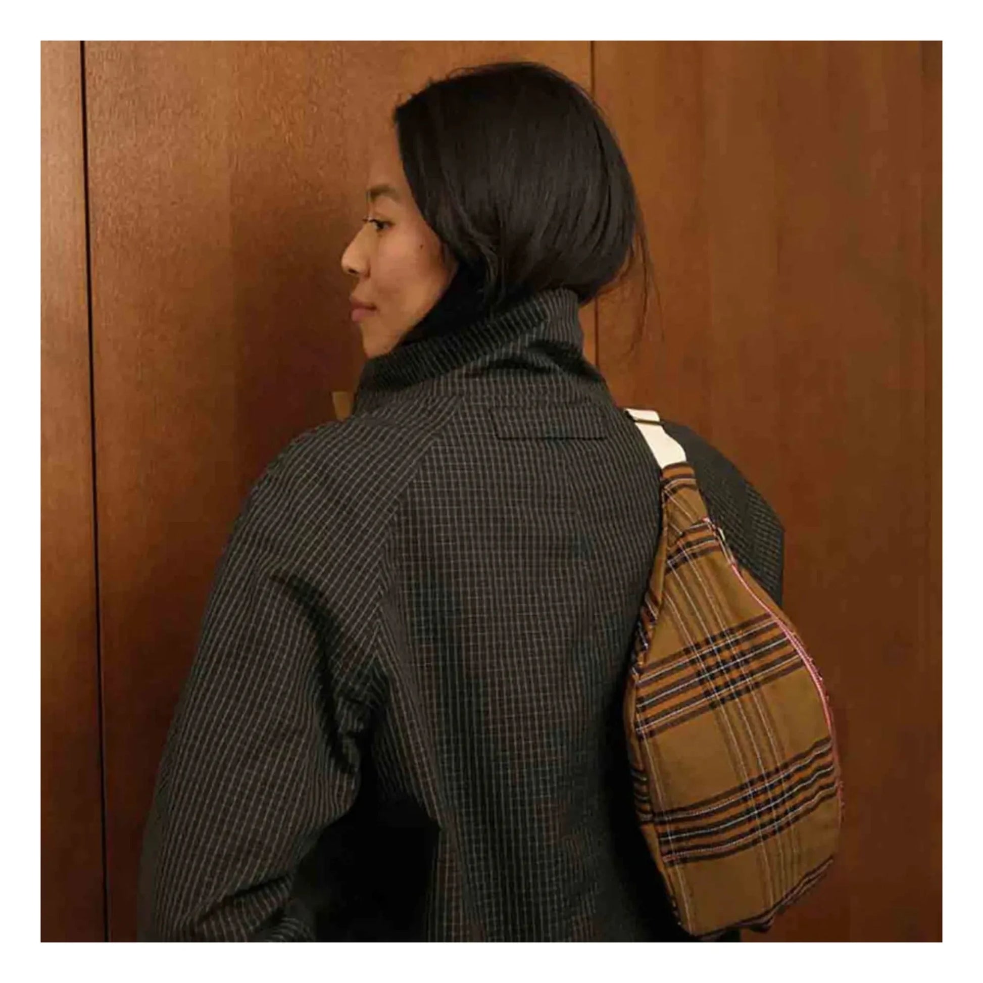 Rose in April - Tartan fanny pack | Brown