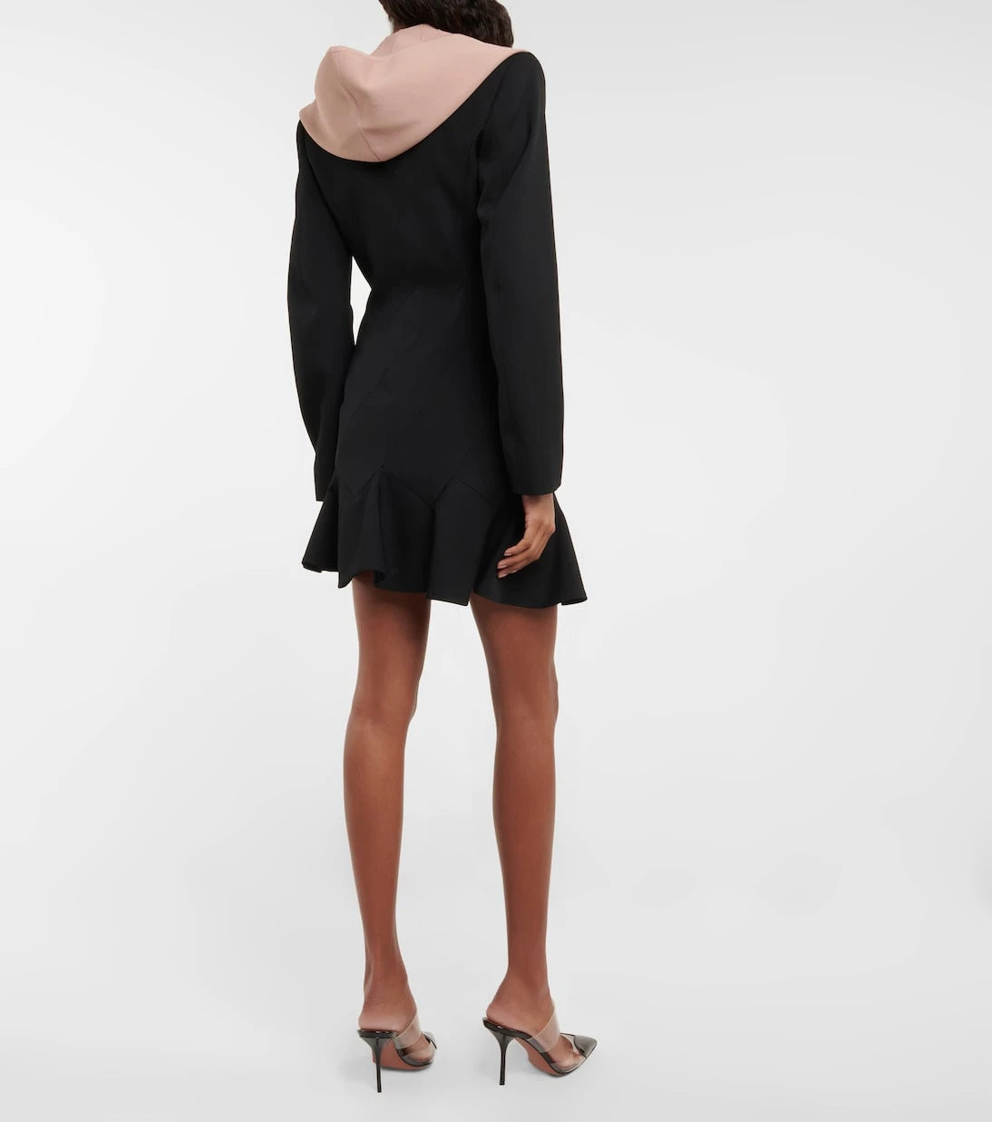 Alaïa - فستان قصير بقلنسوة من صوف الفيرجن