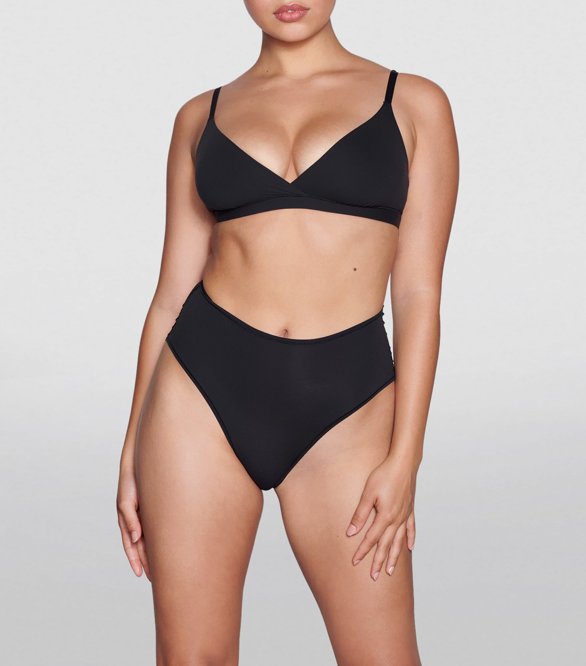 Skims Black Fits Everybody Triangle Bralette