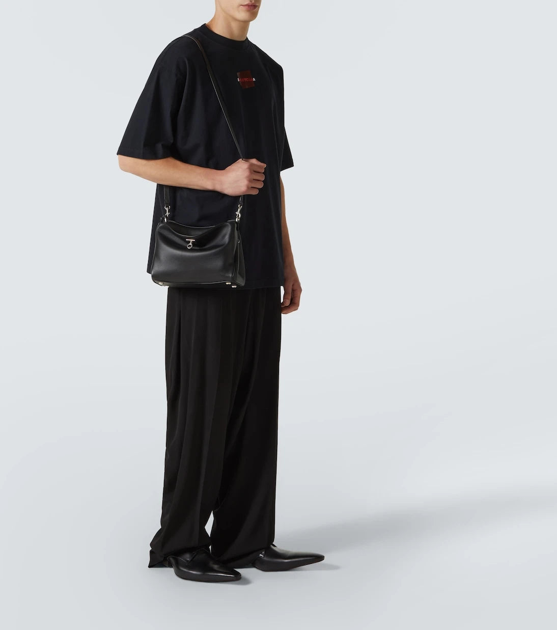 Balenciaga - حقيبة ماسنجر Rodeo Small من الجلد