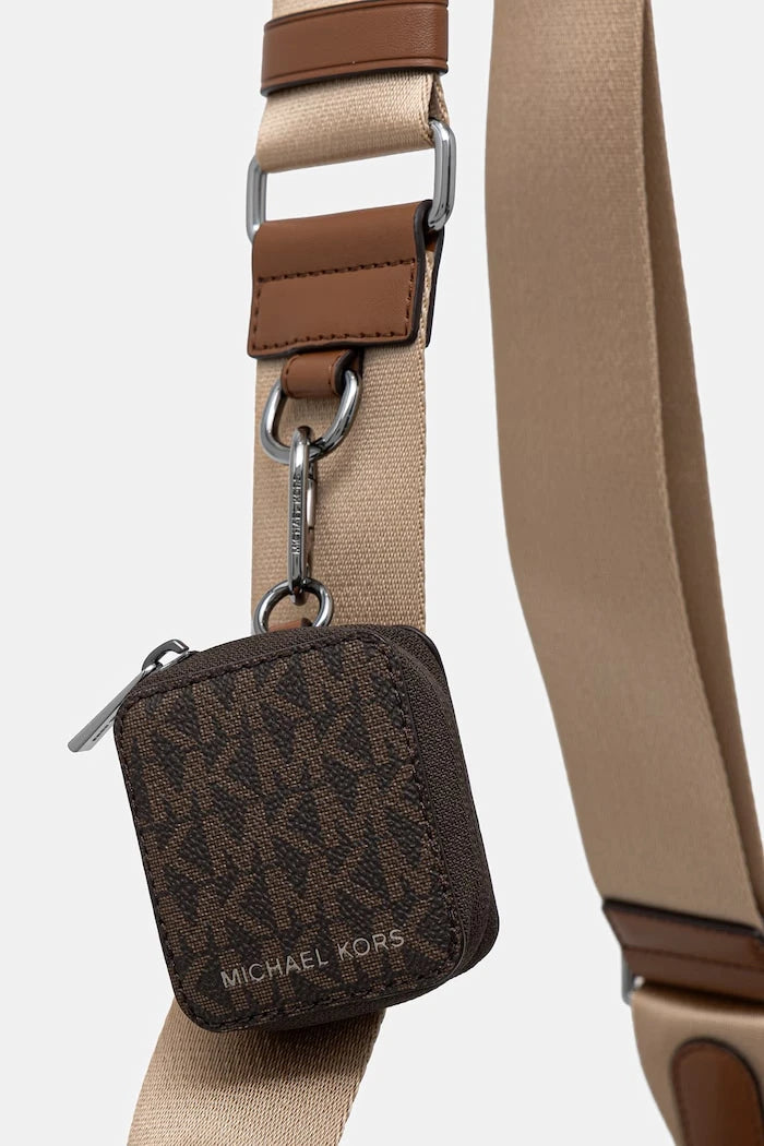 Michael Kors Omuz Çantası