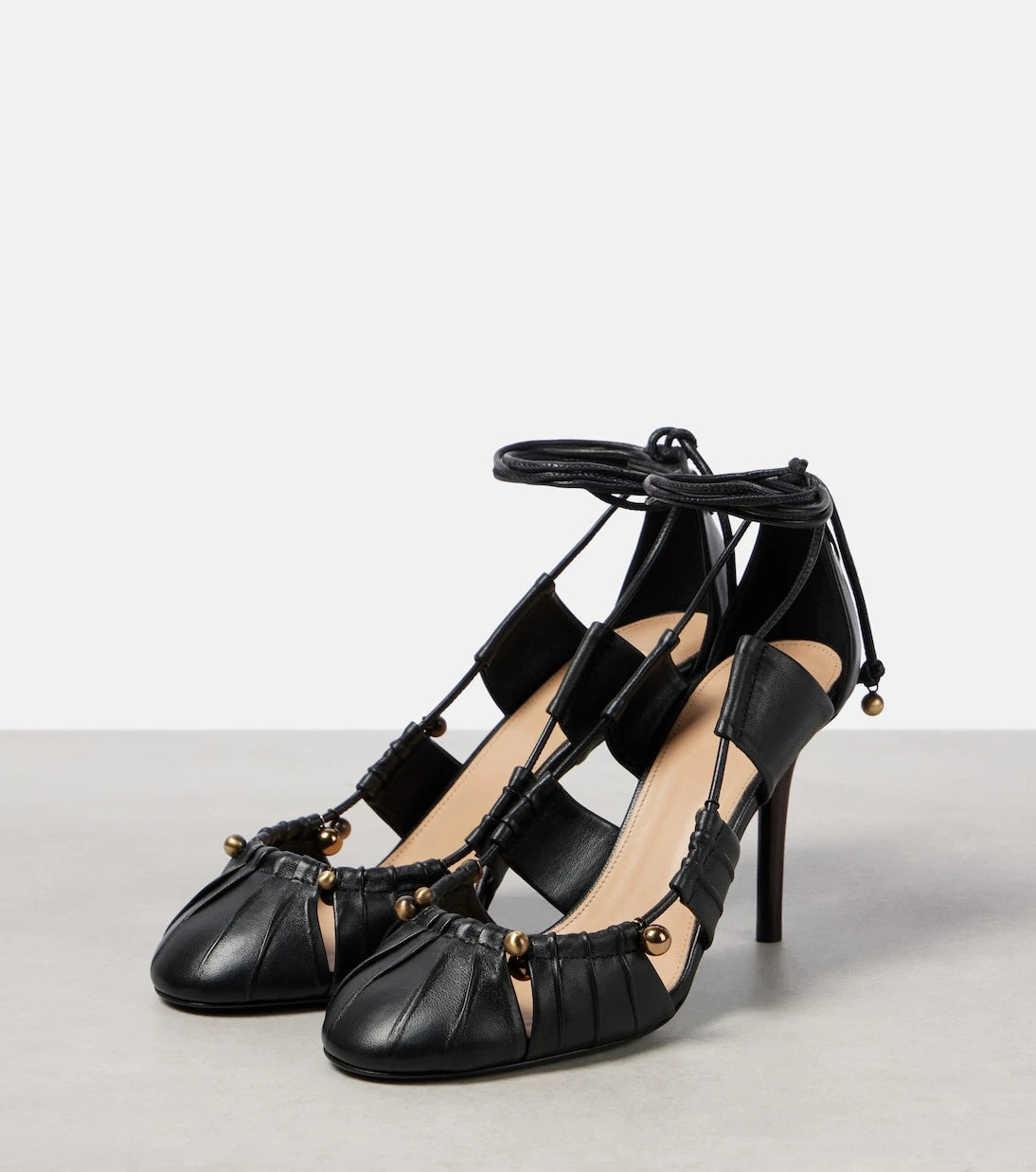 Chloé - Luna leather pumps