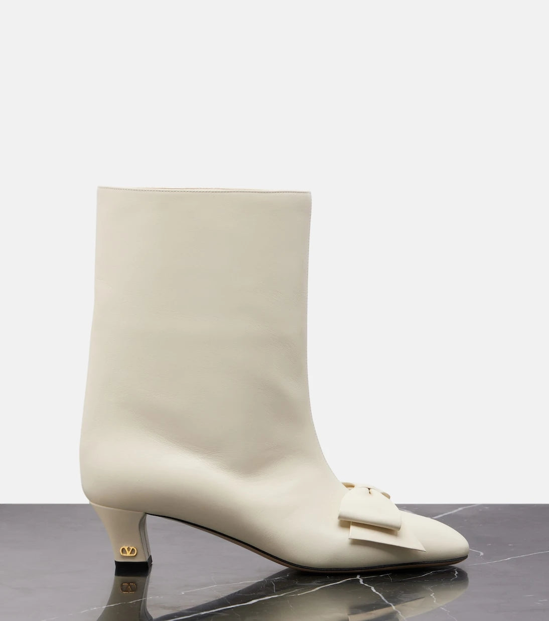 Valentino Garavani - Bowow 45 leather boots