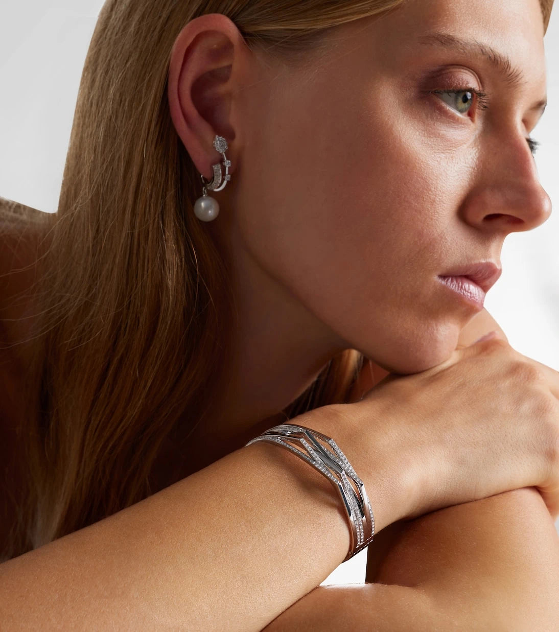 Repossi - Antifer 18kt white gold cuff bracelet with diamonds
