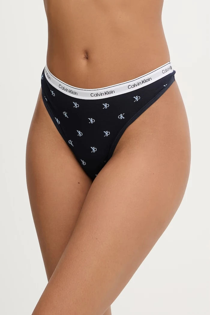 Calvin Klein Underwear kadın pamuk elastan string külot
