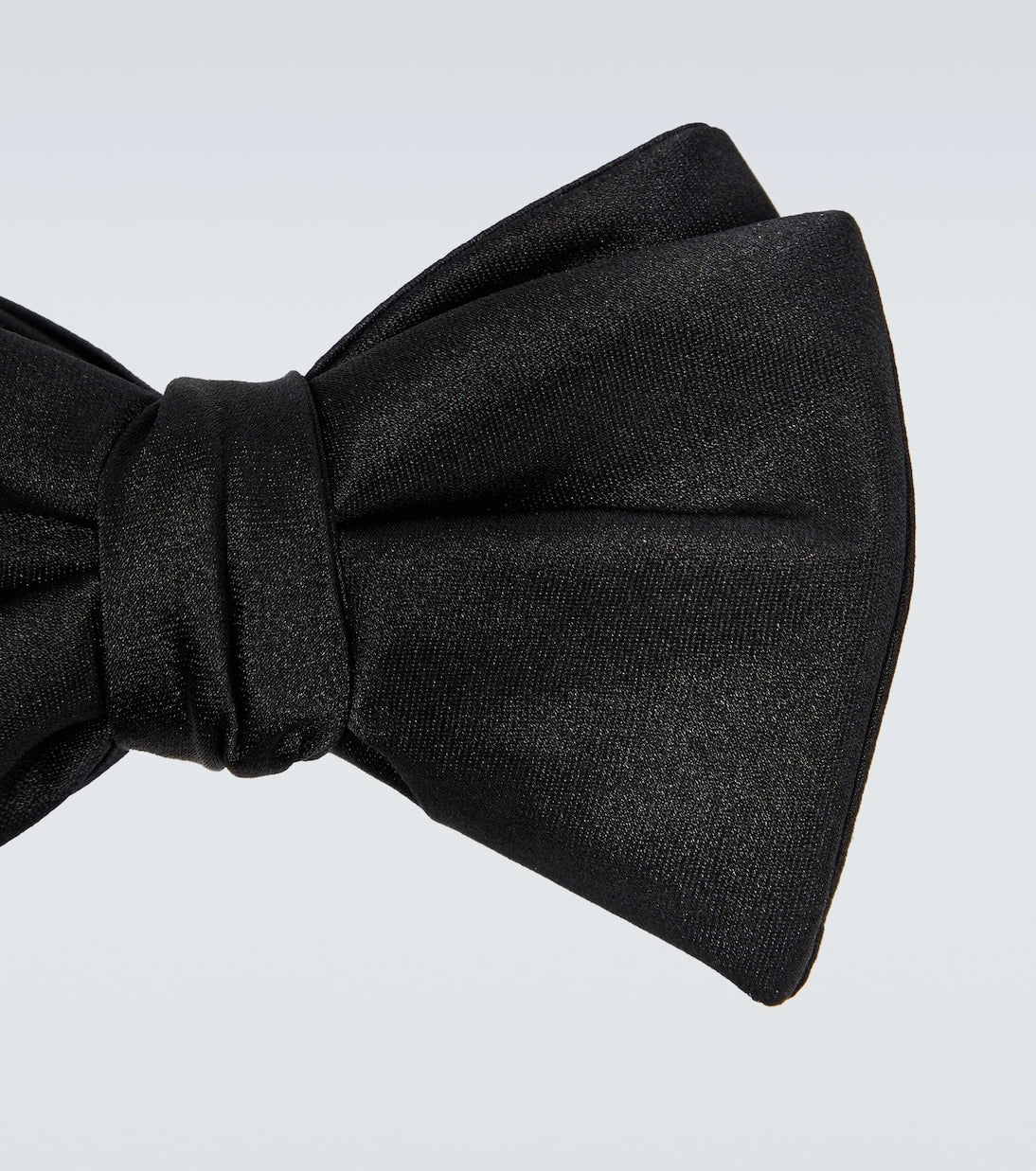 Thom Sweeney - Silk bow tie