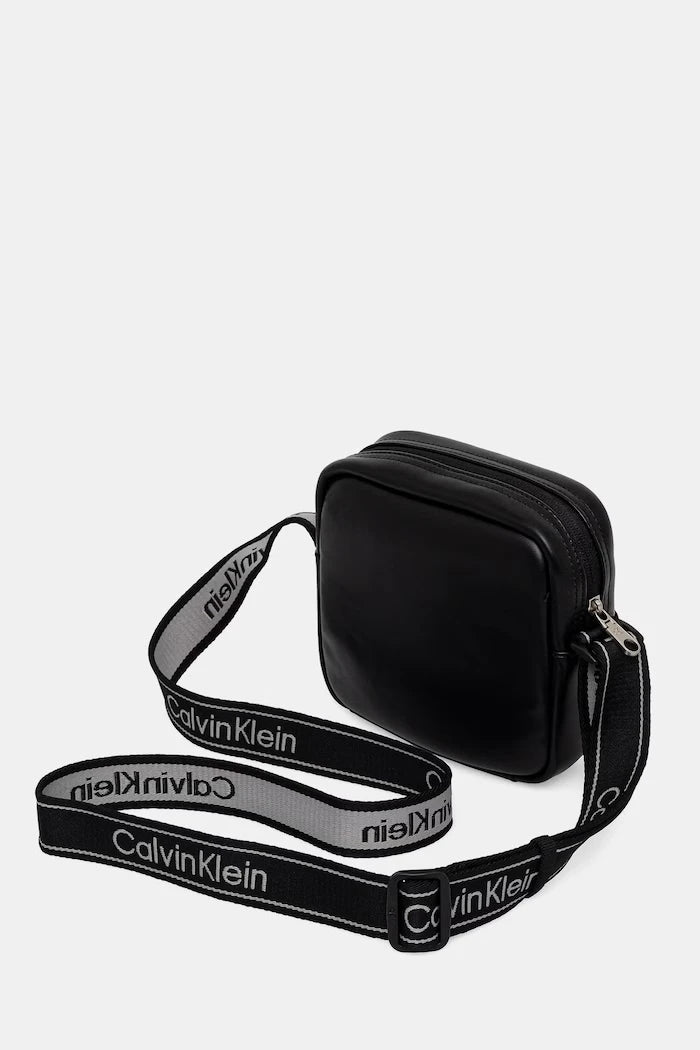 Calvin Klein чанта през рамо мъжка