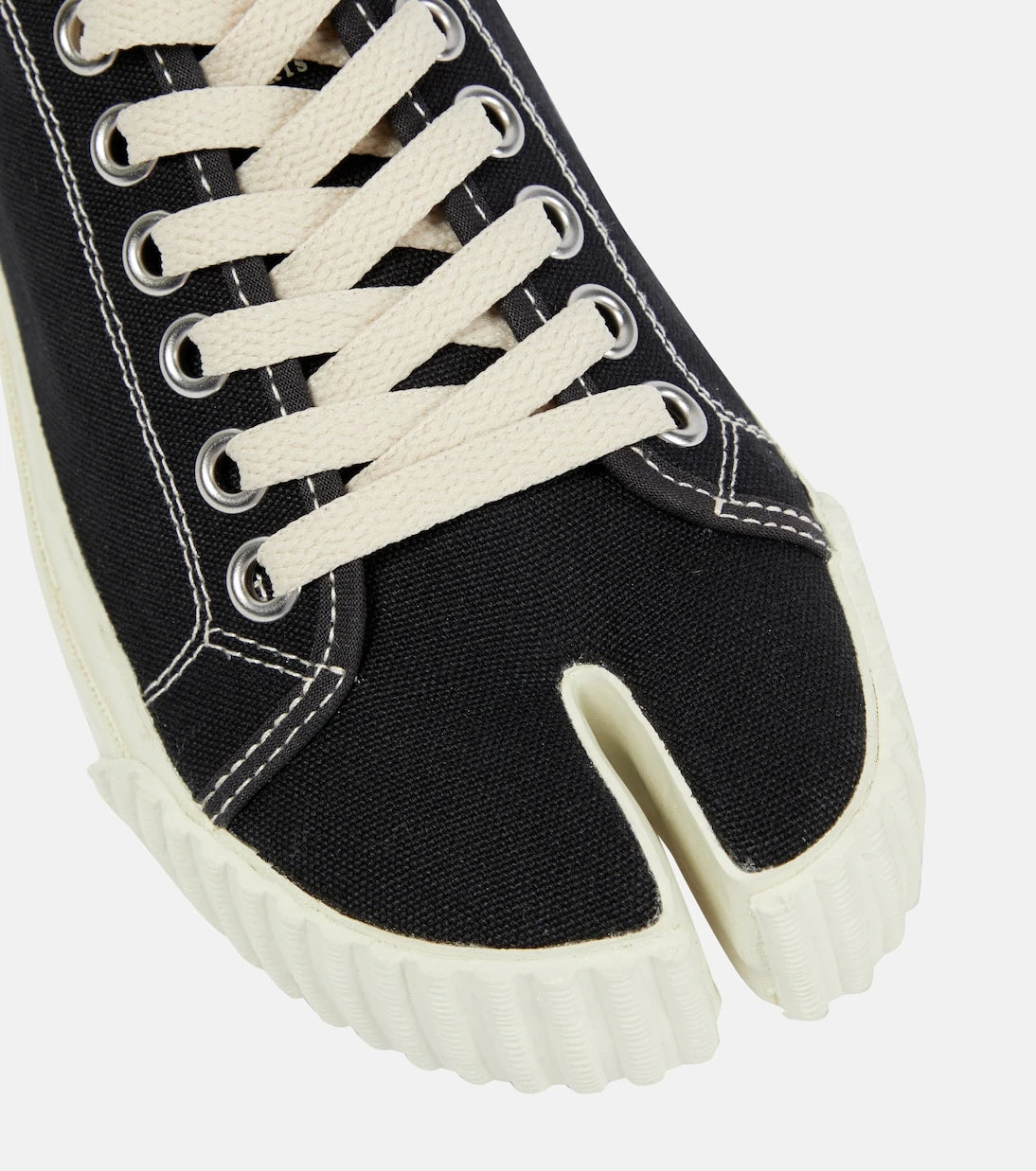 Maison Margiela - Tabi canvas sneakers
