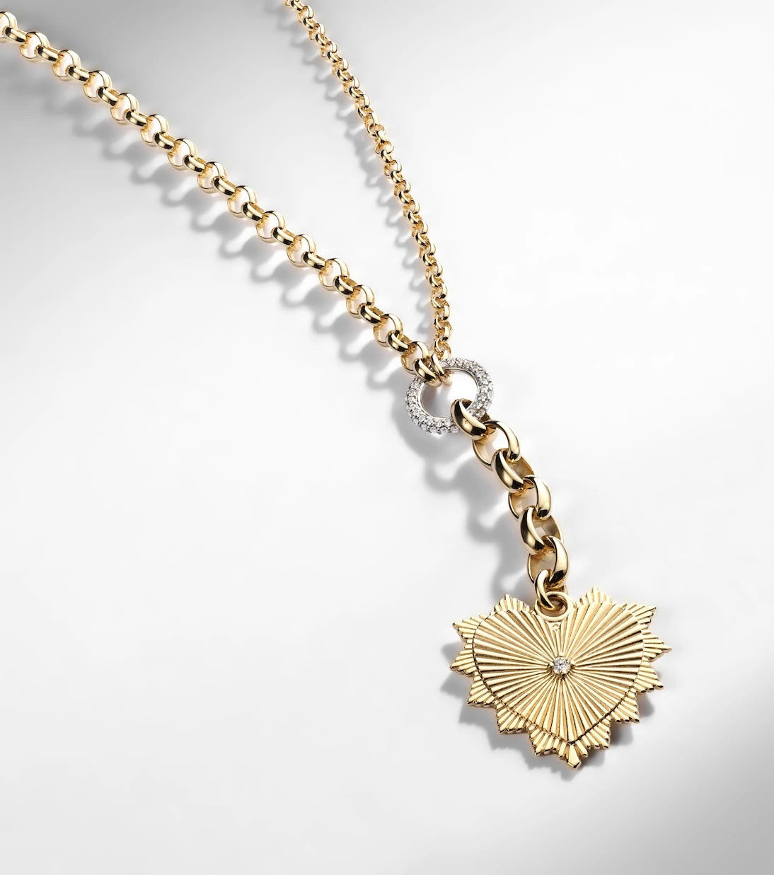 FoundRae - Radiating Heart 18kt gold pendant necklace with diamonds