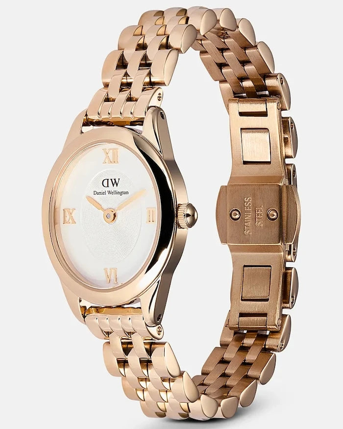 Часовник Daniel Wellington