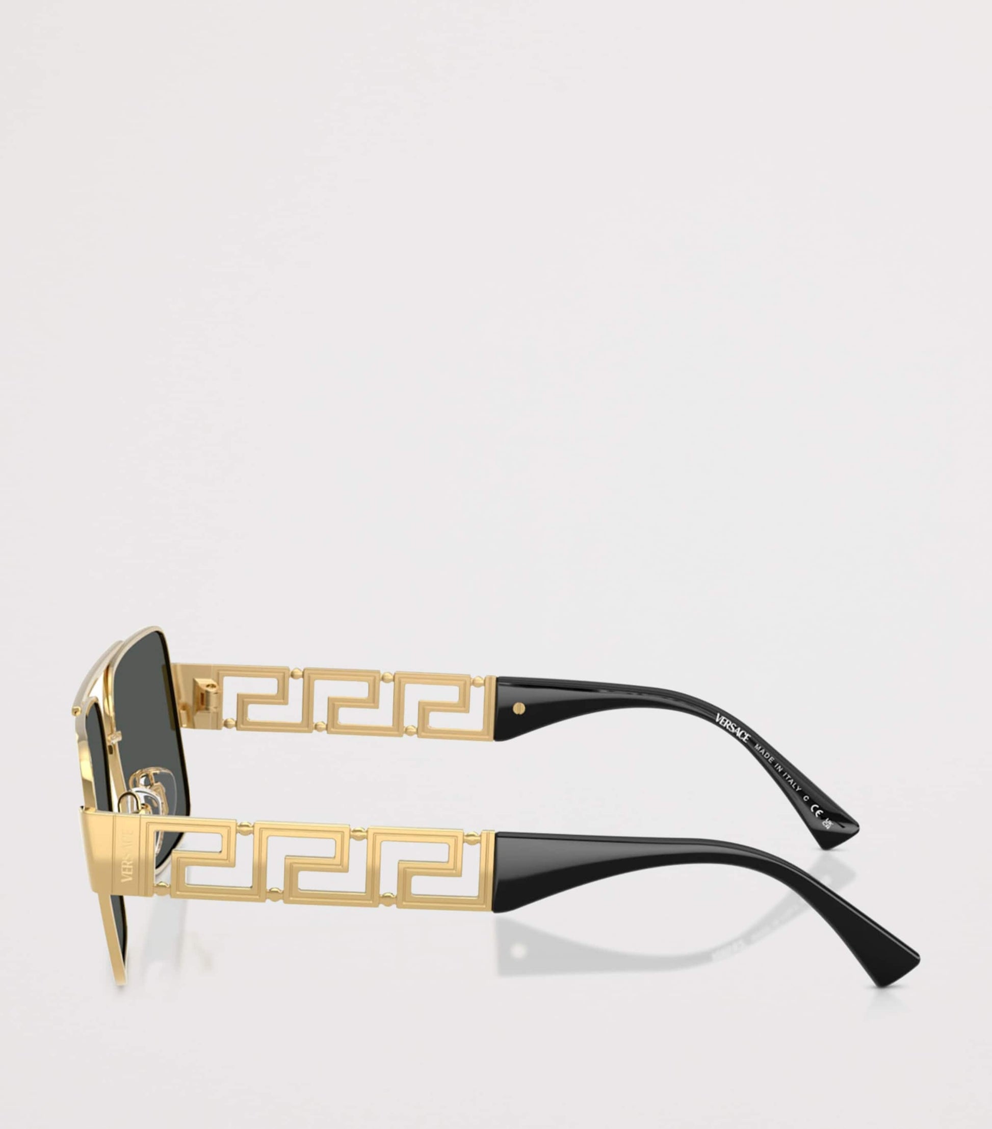 Wire-Frame Rectangular Sunglasses