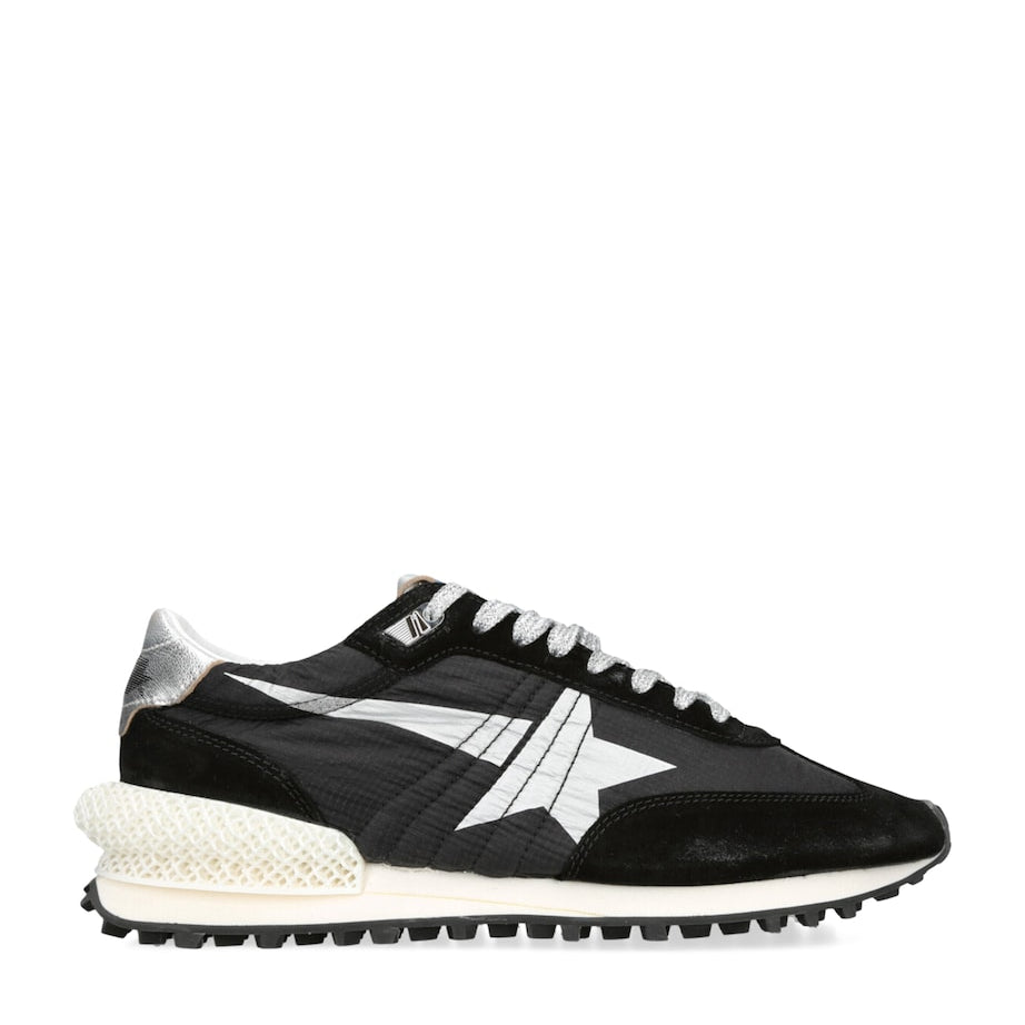 Marathon Runner Sneakers