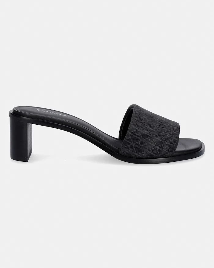 Calvin Klein Kadın Kalın Topuklu Terlik BLOCK HEEL SANDAL AOP