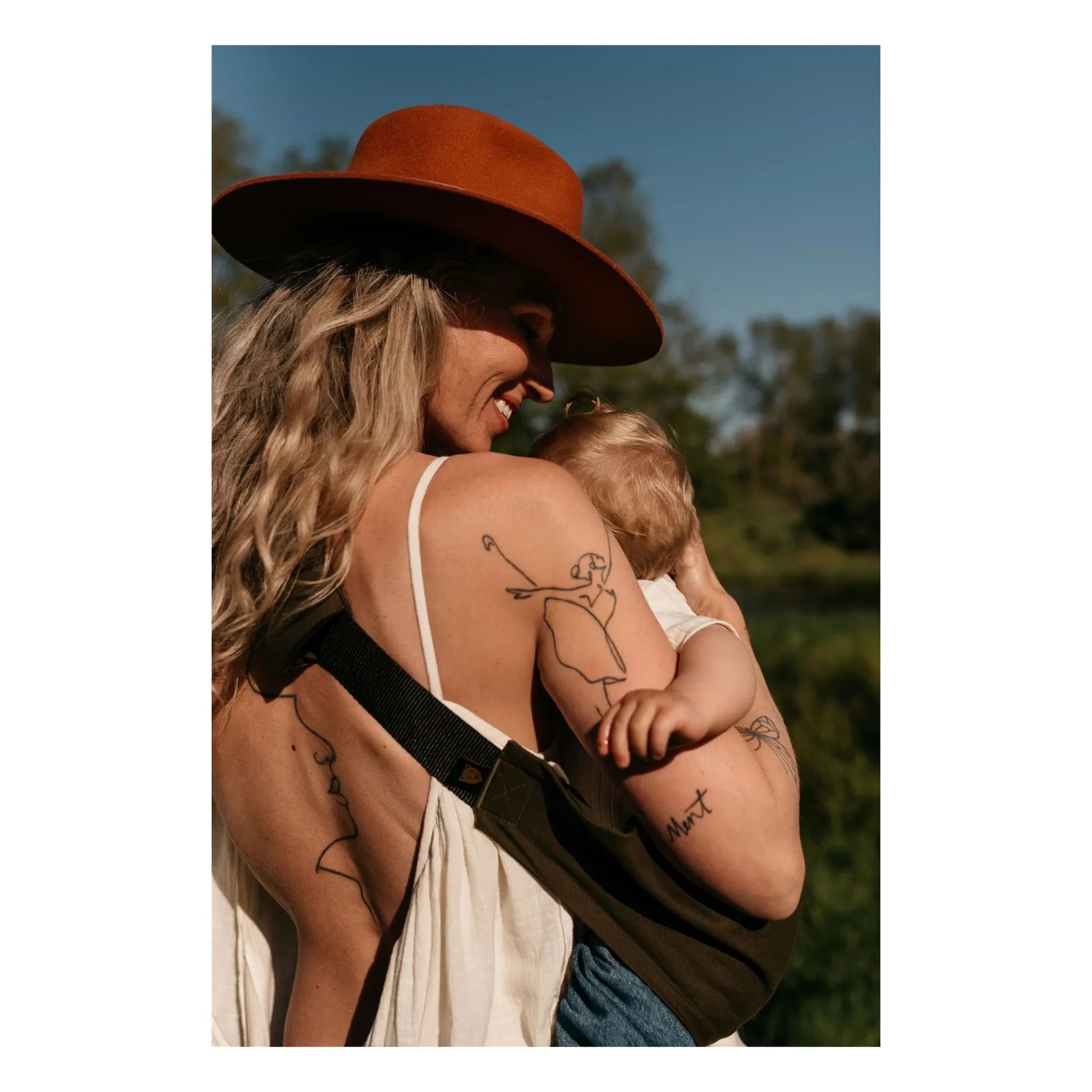 Wildride - Baby carrier | Dark green