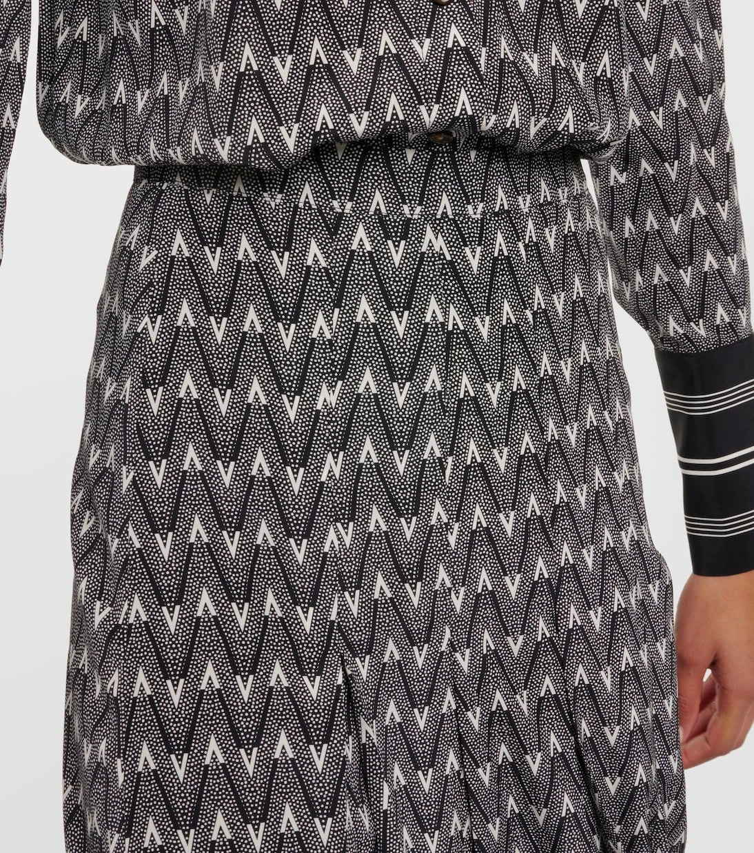 Veronica Beard - Norris logo silk-blend midi skirt
