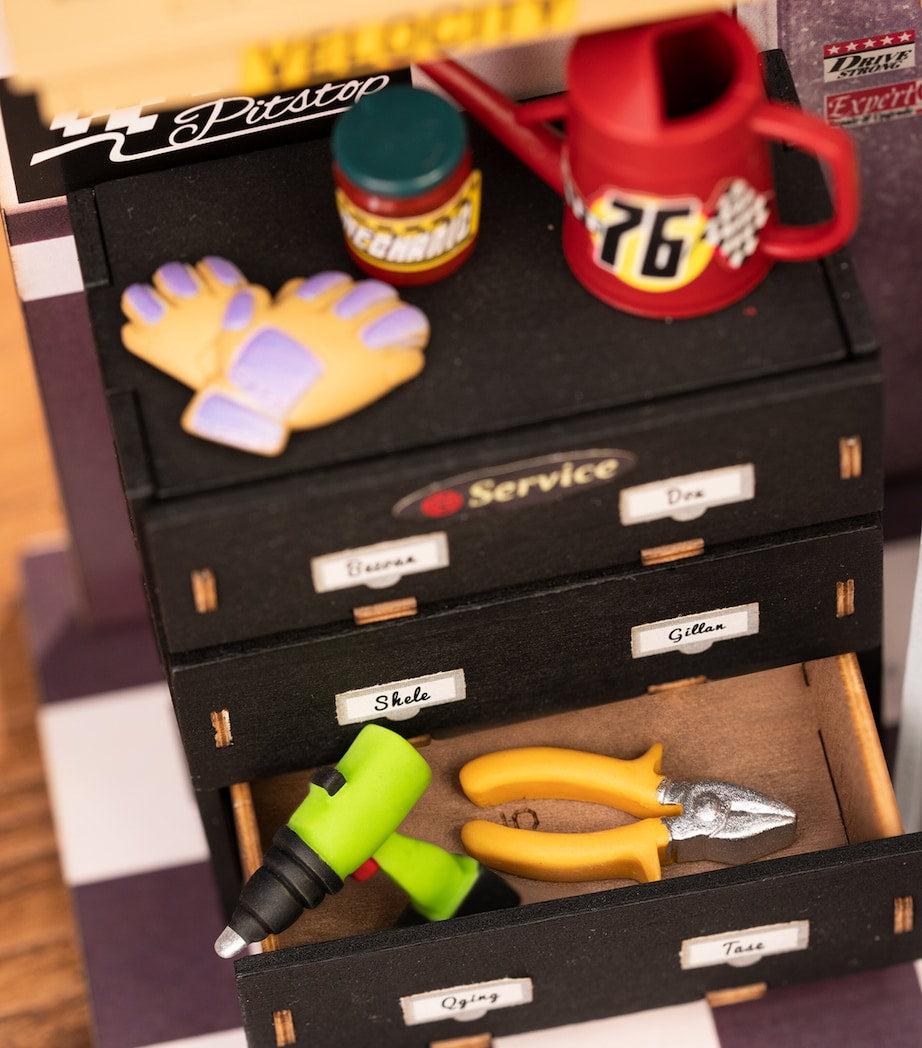 Robotime Garage Workshop Buildable Model