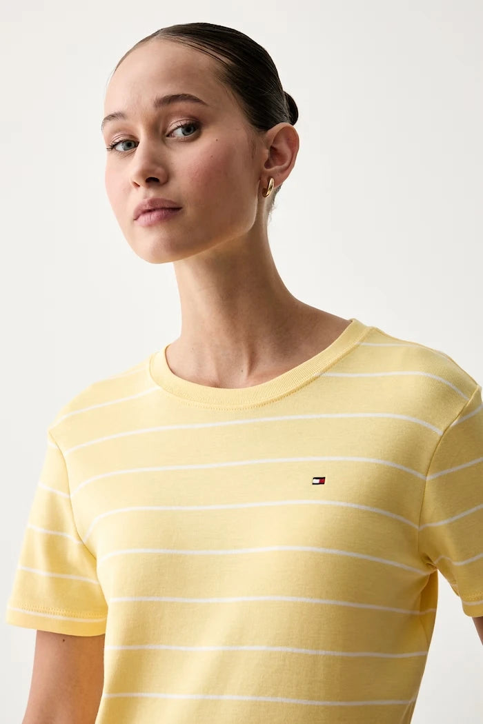 Tommy Hilfiger pamuklu kadın tişört